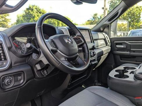 Used 2024 RAM 2500 Big Horn w/ Bed Utility Group image 24