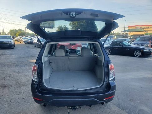 Used 2011 Subaru Forester 2.5X AWD/4WD image 16