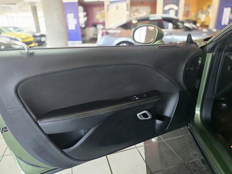 Used 2022 Dodge Challenger R/T w/ Blacktop Package RWD image 7