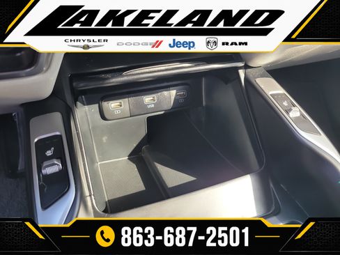 Used 2022 Kia Sorento S AWD/4WD image 26