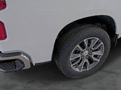 New 2026 Chevrolet Silverado 1500 LT w/ All Star Edition Plus AWD/4WD image 13