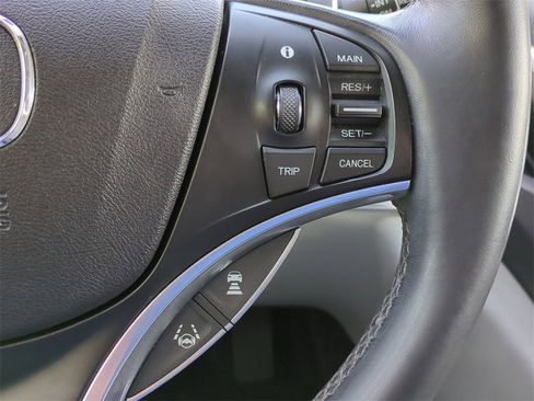 Certified 2018 Acura MDX FWD w/ Technology Package image 26