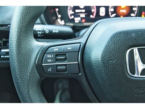 Used 2023 Honda Accord EX image 16