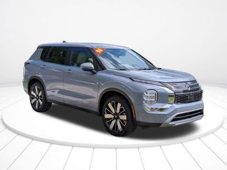 New 2026 Mitsubishi Outlander SE FWD video 2