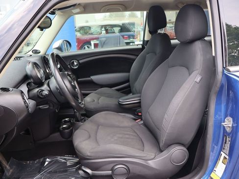 Used 2012 MINI Cooper Hardtop w/ Cold Weather Pkg image 8