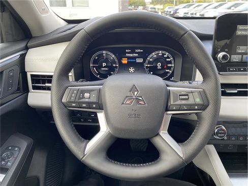 New 2025 Mitsubishi Outlander SEL AWD/4WD image 12