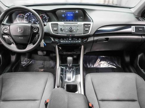 Used 2017 Honda Accord LX image 13