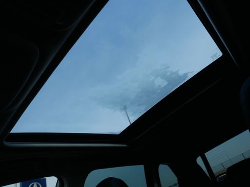 Used 2022 Subaru Forester Limited image 32