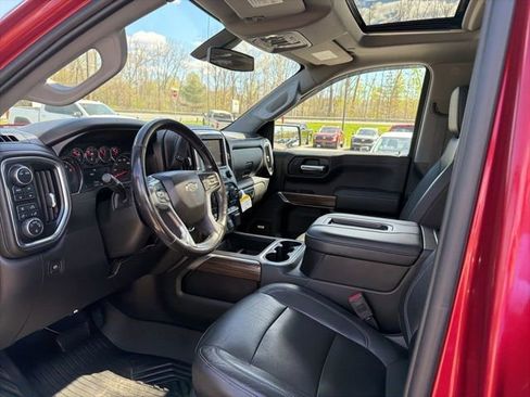 Used 2020 Chevrolet Silverado 1500 RST AWD/4WD image 17