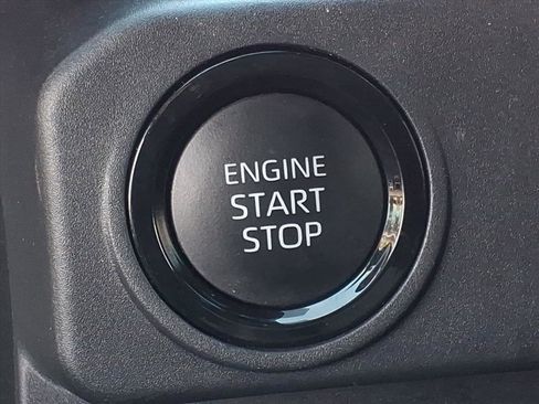 Used 2024 Toyota Tacoma SR image 25