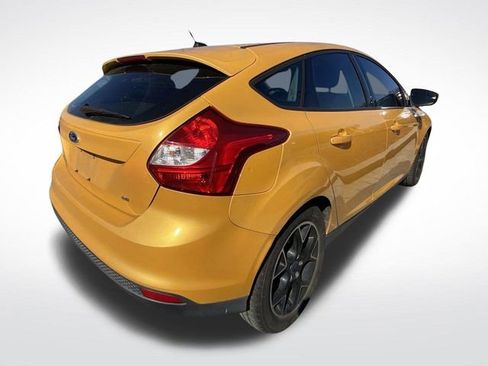 Used 2012 Ford Focus SE image 9