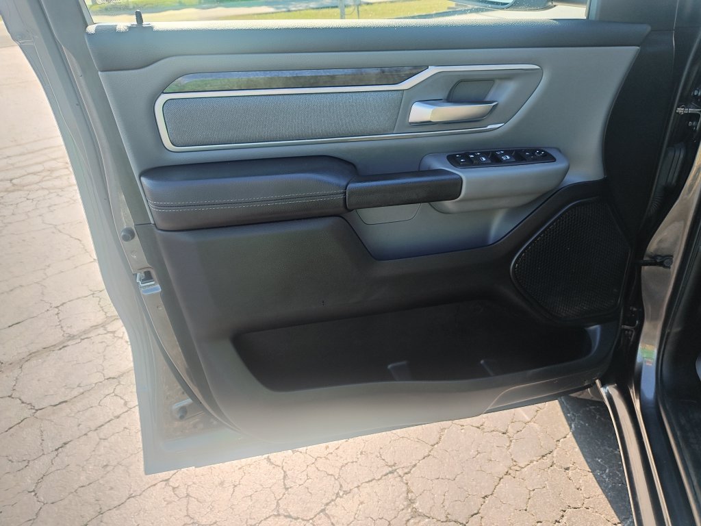 Used 2021 RAM 1500 Big Horn AWD/4WD image 12