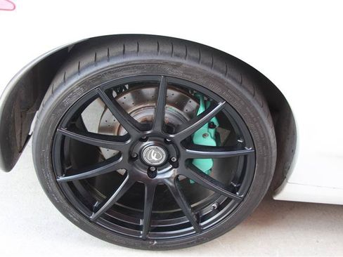 Used 2013 Chevrolet Corvette 427 w/ 1SC Preferred Equipment Group RWD image 43