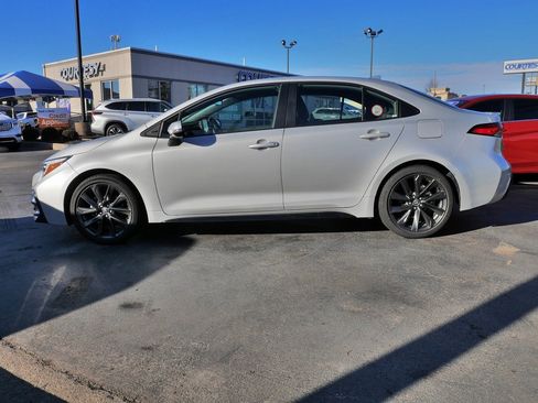 Used 2024 Toyota Corolla SE image 8