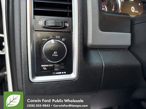 Used 2018 RAM 3500 Big Horn image 16