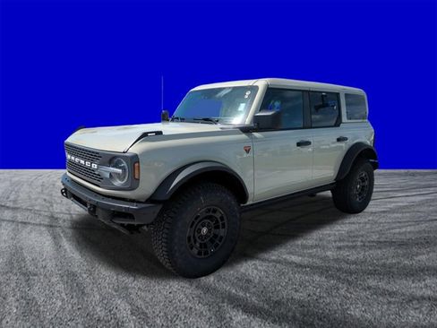 New 2026 Ford Bronco Badlands AWD/4WD image 8