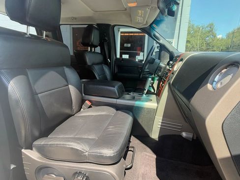 Used 2005 Ford F150 Lariat image 18