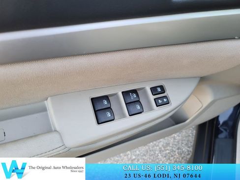 Used 2013 Subaru Outback 2.5i Premium w/ All-Weather Pkg image 11