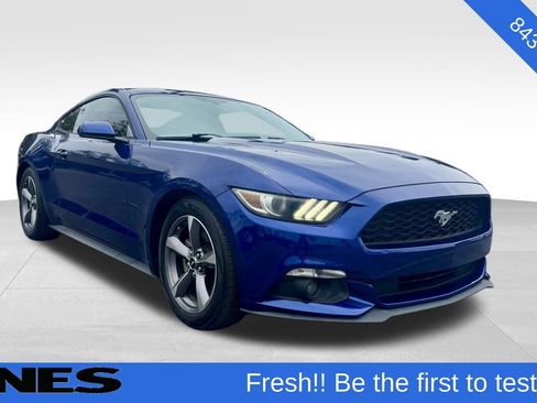 Used 2015 Ford Mustang Coupe w/ Equipment Group 051A image 1