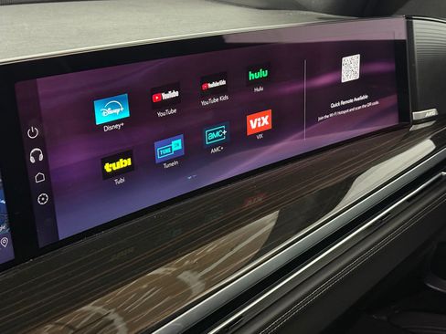 New 2025 Cadillac Escalade Premium Luxury w/ Touring Package image 34