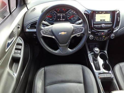 Used 2016 Chevrolet Cruze Premier image 9