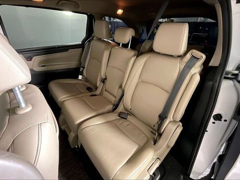 Used 2023 Honda Odyssey Touring image 35