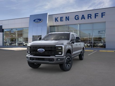 New 2026 Ford F350 Platinum w/ Tremor Off-Road Package AWD/4WD image 2