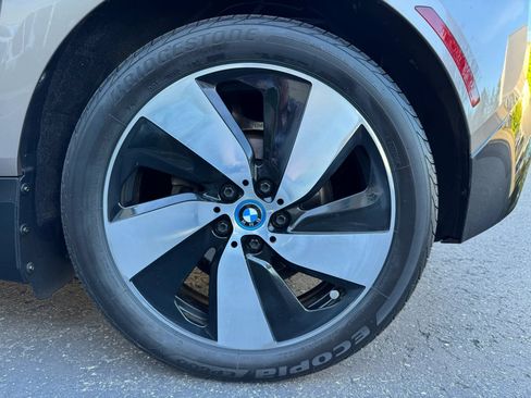 Used 2014 BMW i3 w/ Range Extender RWD image 18
