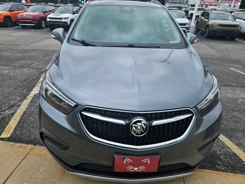 Used 2019 Buick Encore Preferred FWD image 2