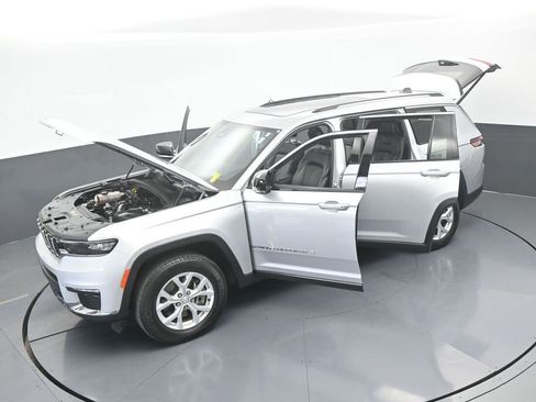 Used 2023 Jeep Grand Cherokee L Limited image 66