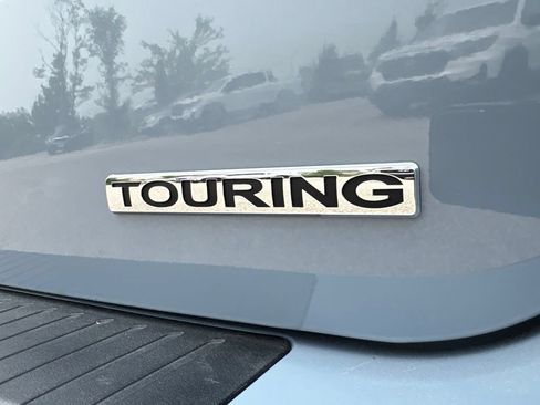 Used 2023 Honda Odyssey Touring image 3
