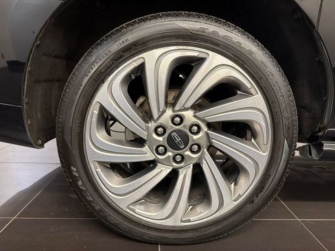 Used 2022 Lincoln Navigator L Reserve AWD/4WD image 7