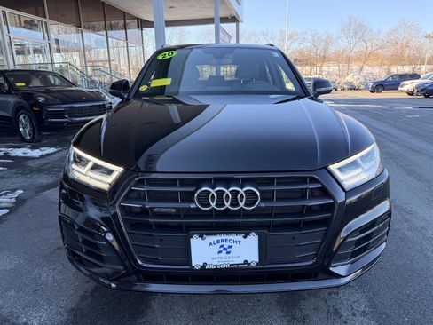 Used 2020 Audi Q5 2.0T Titanium Premium Plus w/ Premium Plus Package image 8