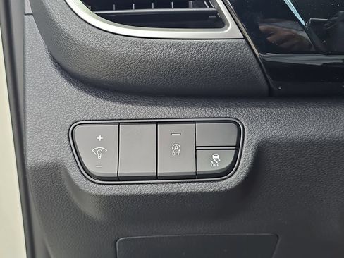 New 2026 Kia Seltos S FWD image 28