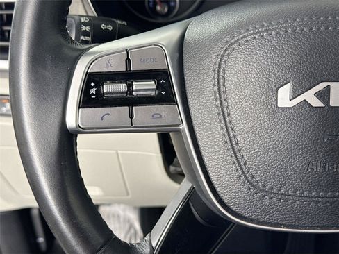Used 2022 Kia Telluride EX FWD image 18