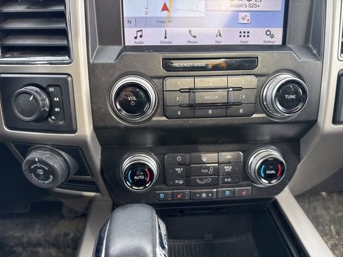 Used 2019 Ford F150 Lariat w/ Equipment Group 502A Luxury image 26