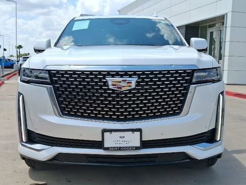 Used 2024 Cadillac Escalade Premium Luxury w/ Performance Package RWD image 2