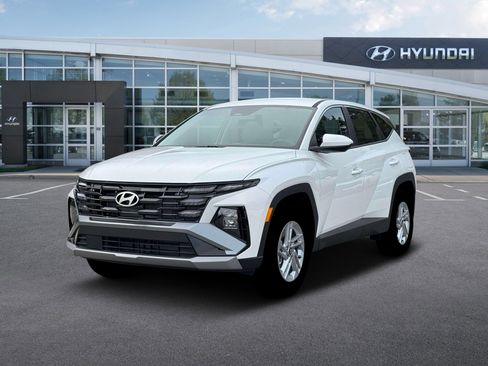 Certified 2026 Hyundai Tucson SE AWD/4WD image 1