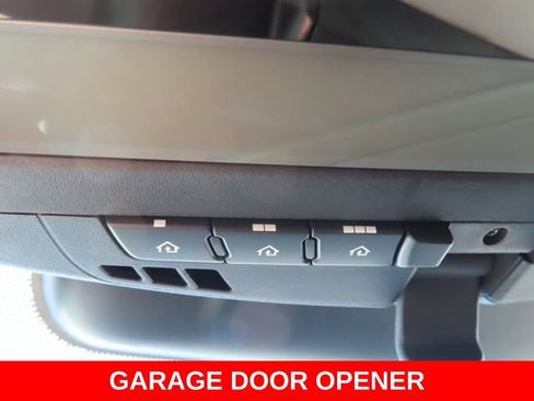 Used 2023 Toyota Tundra Limited AWD/4WD image 39