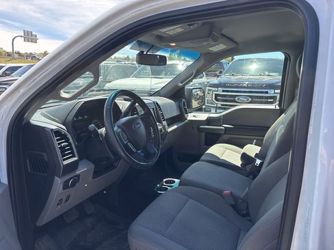 Used 2018 Ford F150 XLT w/ Equipment Group 302A Luxury AWD/4WD image 9