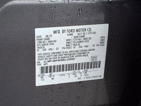 Certified 2022 Lincoln Nautilus Reserve image 27