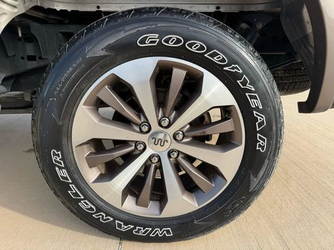 Used 2018 Ford F150 King Ranch w/ Equipment Group 601A Luxury image 25