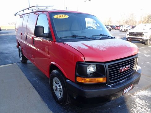Used 2017 GMC Savana 2500 image 8