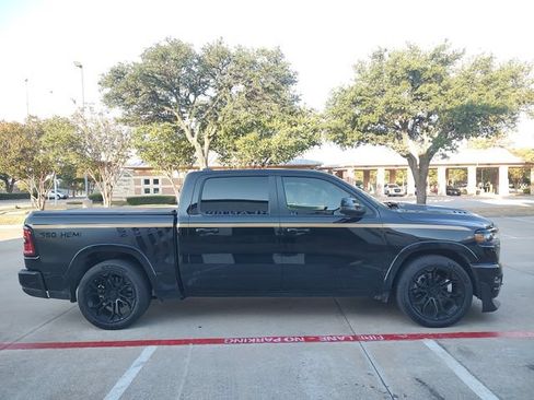 Used 2026 RAM 1500 Big Horn AWD/4WD image 2