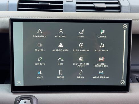 Used 2023 Land Rover Defender 110 X image 27