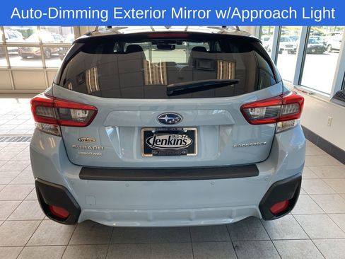 Used 2020 Subaru Crosstrek 2.0i Limited w/ Moonroof Package w/Navigation AWD/4WD image 17