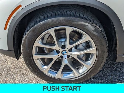 Used 2023 BMW X5 sDrive40i w/ Premium Package image 12