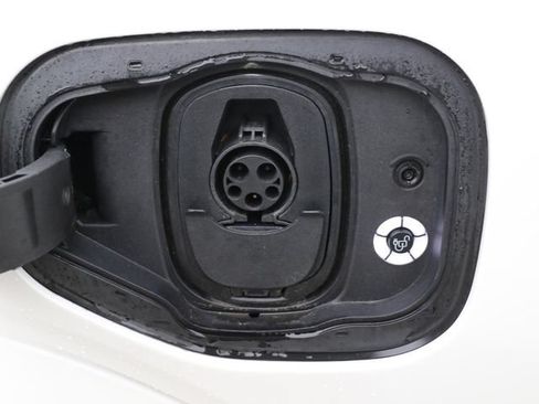 Used 2025 Ford Mustang Mach-E Premium AWD/4WD image 21