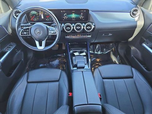 Used 2021 Mercedes-Benz GLA 250 4MATIC image 9