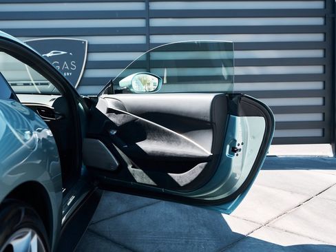 Used 2022 Ferrari Roma image 26